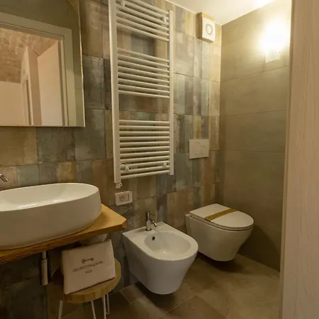 L'incanto Delle Mura Guest house *